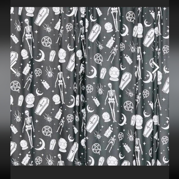 Killstar Gothic print Curtain panels (set of 2) NEW - Picture 3 of 3